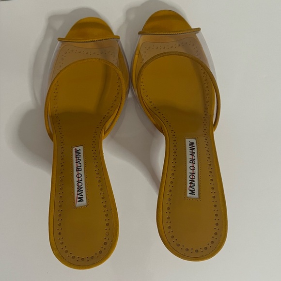 Manolo Blahnik Shoes - Manolo Blahnik Mustard Yellow Women's Mules